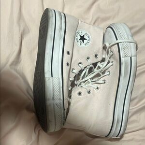 Converse High-Tops in Light Cream